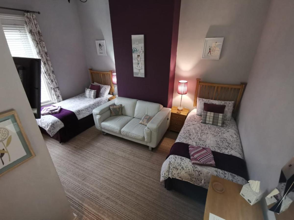 Vale House Bed & Breakfast Southport Bagian luar foto