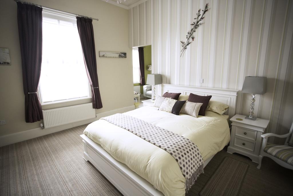 Vale House Bed & Breakfast Southport Ruang foto